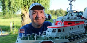 Ulf Stephan mit seiner Hermann Helms. 